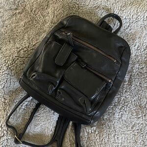 Vintage Relativity Black Leather Backpack - Compact Everyday Bag